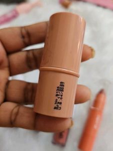 Zudio Lip Colour &amp; Cheek Flush Set
