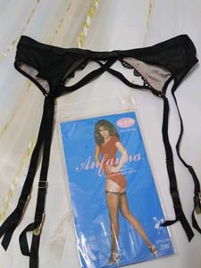 (1420)Black Lace Garter Belt