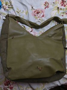 Baggit Stylish Olive Green hobo Handbag