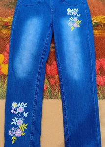 Branded Set Of Top &amp; Jeans