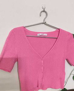 pink crop top