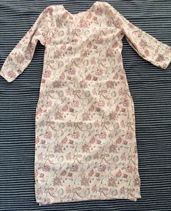Floral Print Kurta with Lace Detail