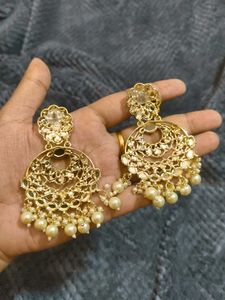 Elegant Gold Pearl Dangle Earrings