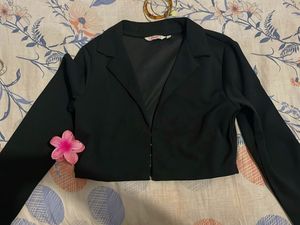 Black Cropped Blazer Jacket