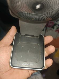 Stuffcool Wireless Charger Stand
