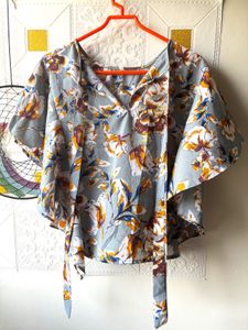 Floral Print Bell Sleeve Top