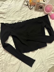 Off-Shoulder Ribbed Long Sleeve Top