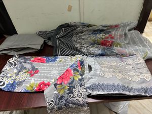 Heavy Pakistani Floral patch Kurta Set