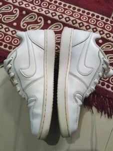 NIKE EBERNON LOW WMNS Shoes( ORIGINAL)