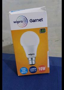 2 Wipro Cool And Night Light Bulbs
