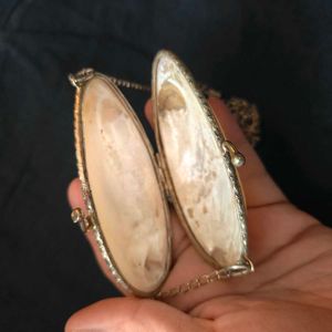 Rare Mother of pearl shell coin purse
