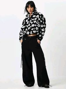 🔻PRICE DROP - WESTSIDE Floral Print Fleece Jacket
