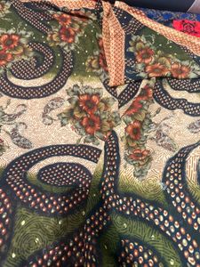 Elegant Floral Print Saree