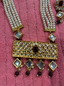 Elegant Kundan &amp; Pearl Necklace Set