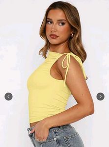 Butter Yellow pinteresty top