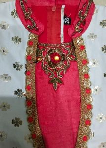 Beautiful White &amp; Red Ethnic Gown