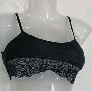 ❤️‍🔥 Black Lace Trim Bralette