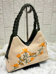 NEW ARRIVAL*HANDY+SLING Two MAIN COMPARTMENT