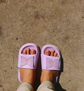 combo of 2 slippers