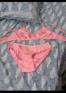 Cute Pink Lace Bralette &amp; Panty Set