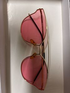 Stylish Pink Heart Sunglasses