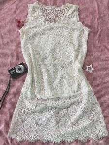 Elegant White Lace Sleeveless Top