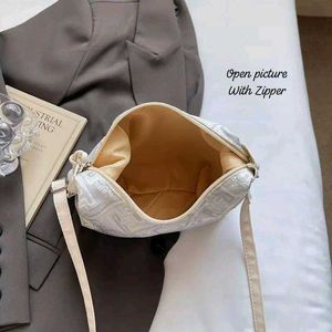 Stylish Embroidered Cosmetic Pouch