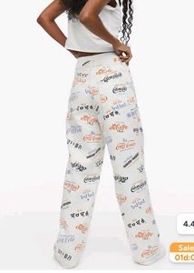 H&amp;M COCA COLA LOGO PRINTED DENIM