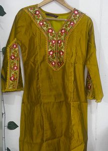 Beautiful Embroidered Kurta