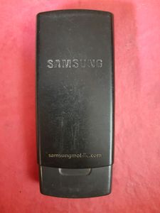 NOT CHARGED/DEAD Samsung B200, keypad phon