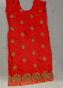 Gaajri Kurta