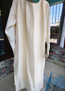 Elegant Embroidered Kurta