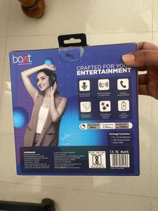 boAt corded and cordless headphones (no sponges)