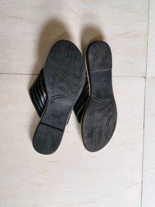 Woods Women Black Leather Flat Slip On