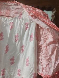 Sleeveless White Dress With Printed Shrug 🤍💖