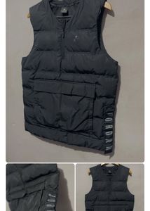 Jordan Puffer Vest & blue rl shirt
