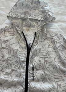 Lightweight Leaf Print upper Jacket