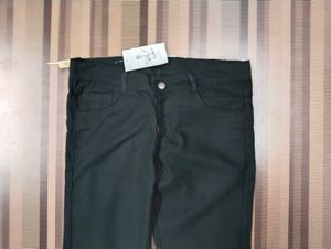 V-53 Size-34 Straight Women Denim Jeans