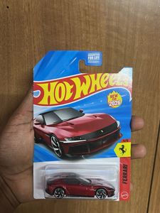 Hotwheels Ferrari 12cilindri