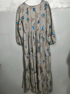 Flowy Floral Print Maxi Dress