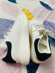 Alexander McQueen Sneakers