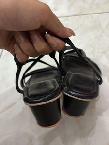 Stylish Black Strappy Sandals
