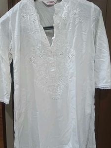 biba Elegant White Chikankari Kurta