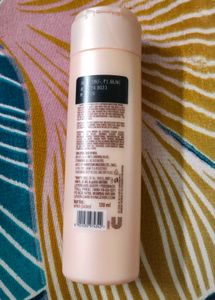 Lakme Peach Milk Moisturizer