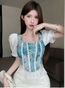 Vintage Floral Puff Sleeve Top