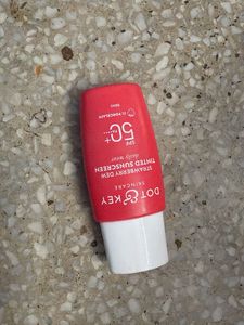 DOT & KEY Tinted Sunscreen SPF 50+