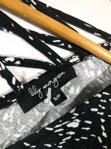 Lily Morgan  Black Printed Top (Women's)
