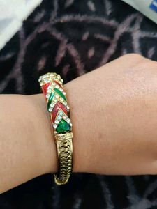 Ethnic Golden Kada
