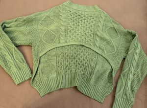 Chic Cable Knit V-Neck Sweater