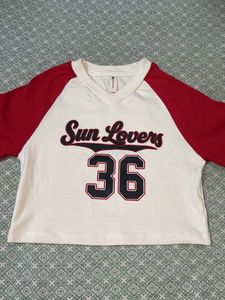Sun Lovers Graphic crop top